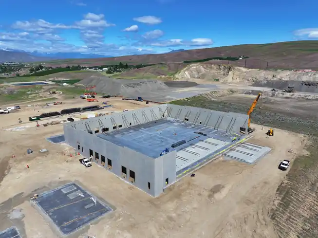 Aerial view of the Project Big Horn tilt-up building above Wenatchee